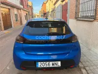 Usado Peugeot 208 Active 75 CV (55 kW) 2024 Azul Utilitario