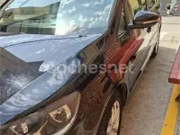 Usado VW Touran Sport 140 CV (102 kW) 2013 Negro Monovolumen