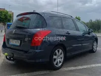 Usado Peugeot 308 SW Active 115 CV (84 kW) 2013 Azul Familiar