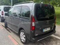 Usado Peugeot Partner Tepee Outdoor 92 CV (67 kW) 2015 Gris / plata Monovolumen
