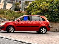 Usado Kia Rio EX 97 CV (71 kW) 2005 Naranja Berlina