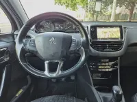 Usado Peugeot 208 Allure 82 CV (60 kW) 2018 Gris / plata Utilitario