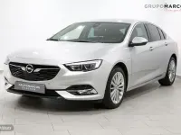 Usado Opel Insignia Innovation 165 CV (121 kW) 2019 Plateado