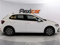 Usado VW Polo Life 95 CV (69 kW) 2023 Blanco Utilitario