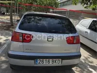 Usado Seat Ibiza 75 CV (55 kW) 2001 Gris / plata Utilitario