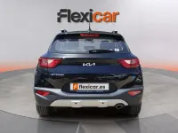 Usado Kia Stonic 84 CV (61 kW) 2021 Negro SUV