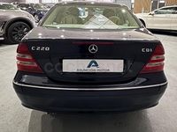 Usado Mercedes C220 Elegance 150 CV (110 kW) 2005 Negro Berlina