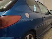 Usado Peugeot 206 GTi 138 CV (101 kW) 1999 Azul Utilitario