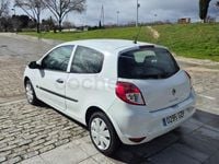 Usado Renault Clio II Authentique 75 CV (55 kW) 2010 Blanco Berlina