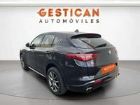 Usado Alfa Romeo Stelvio 280 CV (205 kW) 2018 Gris SUV