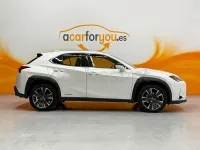 Usado Lexus UX 184 CV (135 kW) 2021 Blanco SUV
