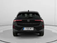 Usado Opel Astra Edition 131 CV (96 kW) 2023 Negro Utilitario