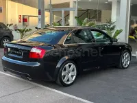 Usado Audi S4 344 CV (253 kW) 2003 Negro Berlina