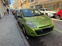 Usado Renault Clio II Authentique 75 CV (55 kW) 2011 Verde Berlina