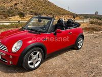 Usado Mini Cooper Cabriolet 116 CV (85 kW) 2005 Rojo Descapotable