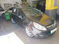Usado Opel Corsa Enjoy 80 CV (58 kW) 2007 Negro Utilitario