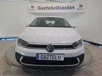 Usado VW Polo Life 95 CV (69 kW) 2022 Blanco Utilitario