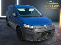 Usado VW Caddy 102 CV (75 kW) 2021 Azul Monovolumen