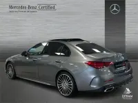 Usado Mercedes C220 200 CV (147 kW) 2023 Gris selenita Berlina