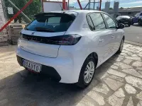 Usado Peugeot 208 Active 100 CV (73 kW) 2021 Blanco Utilitario