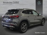 Usado Mercedes GLA250 AMG line 160 CV (117 kW) 2023 Mountaingrau  met. SUV