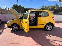 Usado VW Fox 54 CV (39 kW) 2006 Amarillo Utilitario