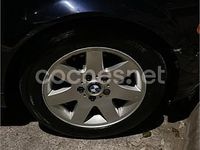 Usado BMW 320 136 CV (100 kW) 2001 Azul Berlina