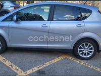 Usado Seat Altea Reference 105 CV (77 kW) 2010 Gris / plata Monovolumen