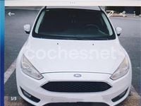 Usado Ford Focus Trend 120 CV (88 kW) 2015 Blanco Berlina