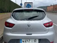 Usado Renault Clio IV Dynamique 90 CV (66 kW) 2013 Gris / plata Berlina