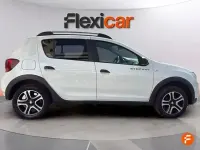 Usado Dacia Sandero Essentiel 100 CV (73 kW) 2020 Blanco Utilitario