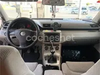 Usado VW Passat Highline 150 CV (110 kW) 2007 Beige Familiar