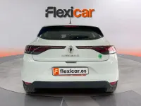 Usado Renault Mégane II Equilibre 140 CV (102 kW) 2022 Blanco Berlina