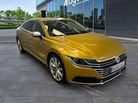 Usado VW Arteon Elegance 150 CV (110 kW) 2020 Amarillo Coupe