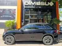 Usado Mercedes GLC300e 320 CV (235 kW) 2021 Negro SUV