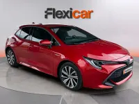 Usado Toyota Corolla Style 184 CV (135 kW) 2022 Rojo Berlina