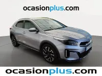 Usado Kia XCeed 101 CV (74 kW) 2025 Gris plata SUV