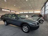 Usado Volvo V70 130 CV (95 kW) 2002 Gris / plata Familiar