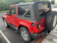 Usado Jeep Wrangler Sahara 200 CV (147 kW) 2011 Rojo SUV