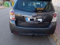 Usado Toyota Verso Advance 124 CV (91 kW) 2013 Gris / plata Monovolumen