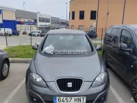 Usado Seat Altea Reference 105 CV (77 kW) 2013 Gris / plata Monovolumen