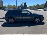 Usado VW Golf IV Highline 105 CV (77 kW) 2003 Azul Berlina