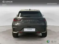 Usado Lexus LBX 136 CV (100 kW) 2026 Gris SUV