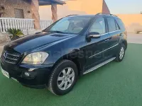 Usado Mercedes ML280 190 CV (139 kW) 2007 Negro SUV