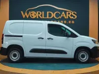 Usado Fiat Doblò 102 CV (75 kW) 2023 Blanco Monovolumen