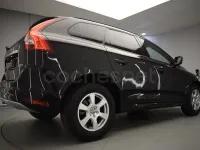 Usado Volvo XC60 Kinetic 150 CV (110 kW) 2017 Negro SUV