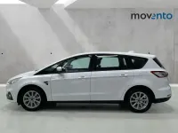 Usado Ford S-MAX Trend 190 CV (139 kW) 2022 Blanco Monovolumen