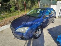 Używany Ford Focus Trend 100 KM (73 kW) 2005 Niebieski Sedan/Limuzyna