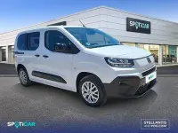 Usado Fiat Doblò 100 CV (73 kW) 2025 Blanco Monovolumen