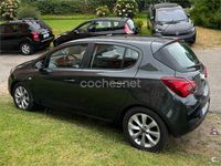 Usado Opel Corsa Selective 90 CV (66 kW) 2017 Gris / plata Berlina